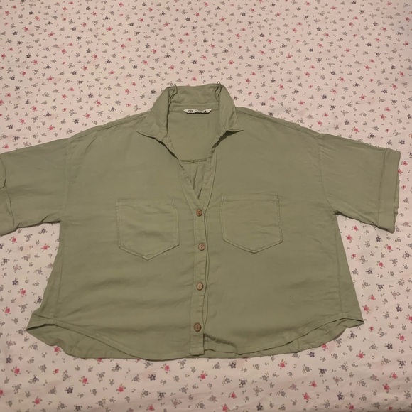 Zara Tops - Zara Khaki Green Top
